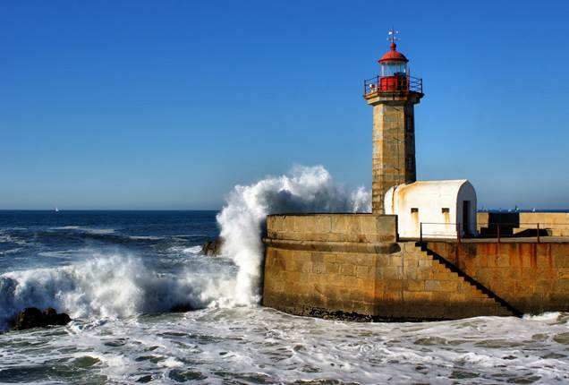 Portugal foto de una fachada de un edificio de mosaicos ricos en azil